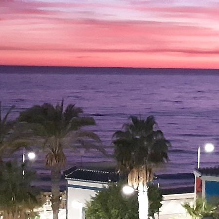 Torrox, Superbe Et Sur La Plage! Bagian luar foto